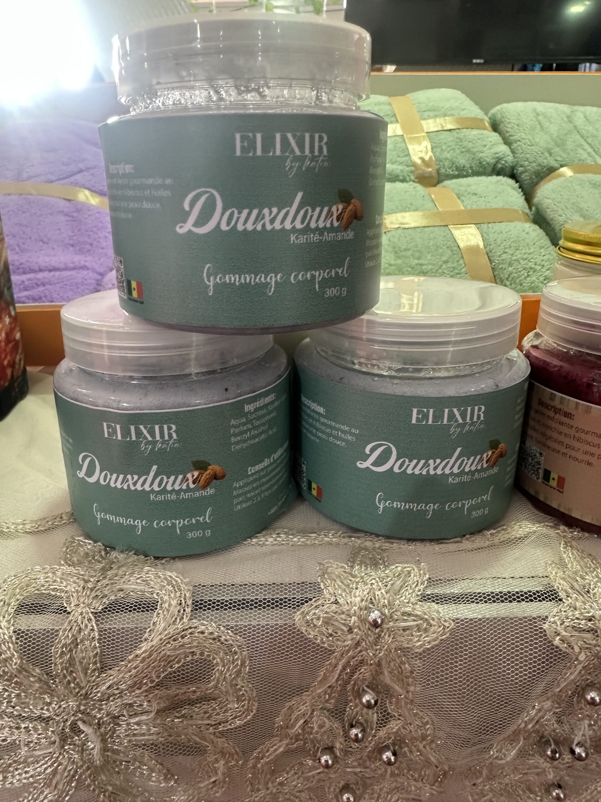 Gommage karité et amandes